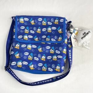 NWT Harveys Donald Duck Streamline Messenger Bag